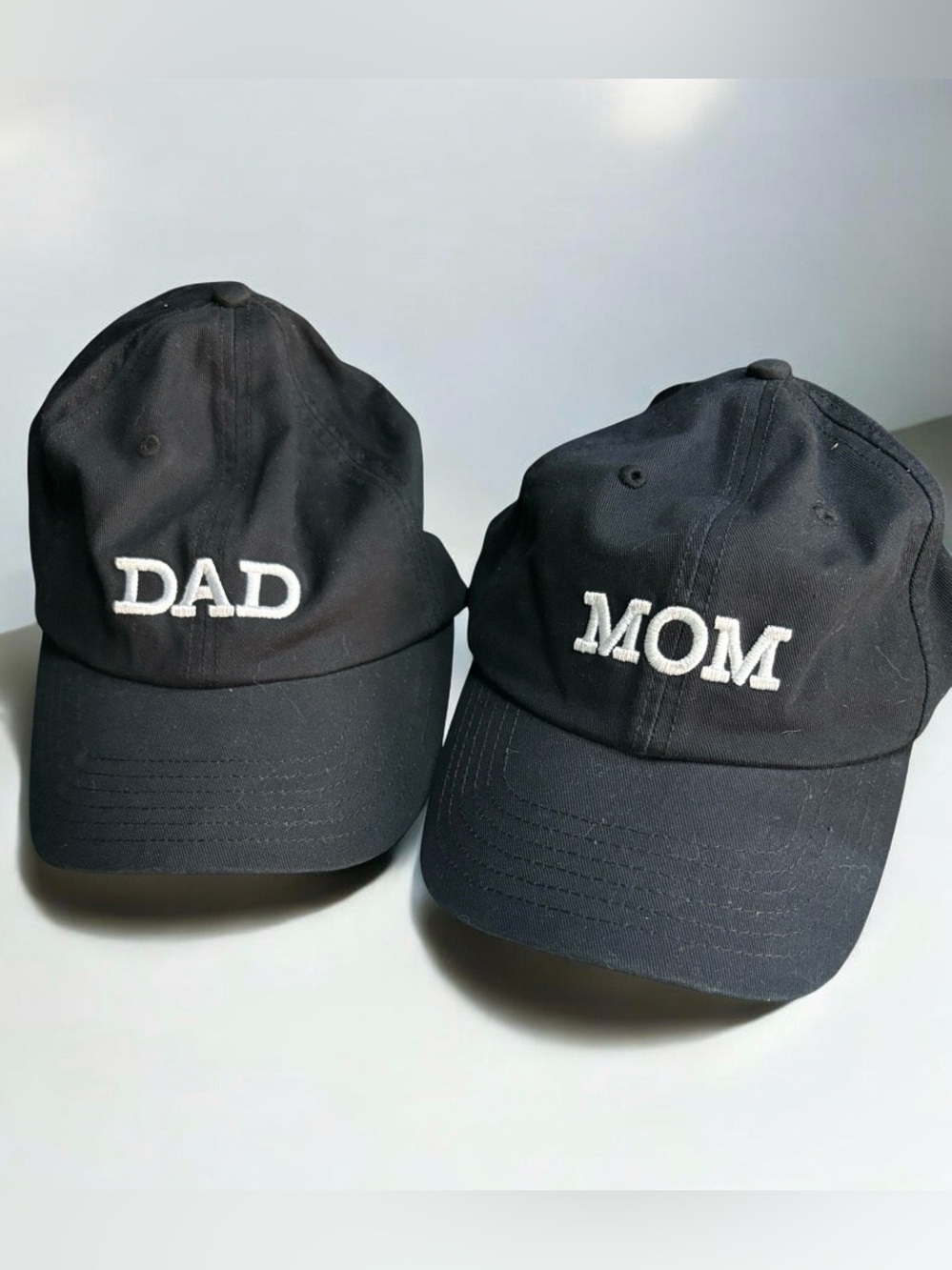New Parents Black "MOM & DAD" Caps- Embroidered Baseball Hat